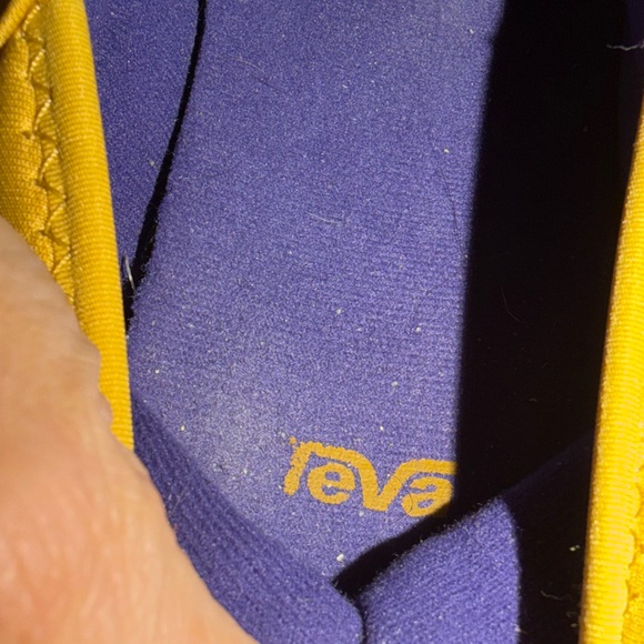 Women’s quilted moccasin slip on shoe by Teva - Picture 4 of 8